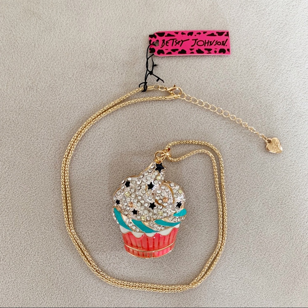 Betsey Johnson crystals cupcake ice cream necklace - Picture 3 of 4